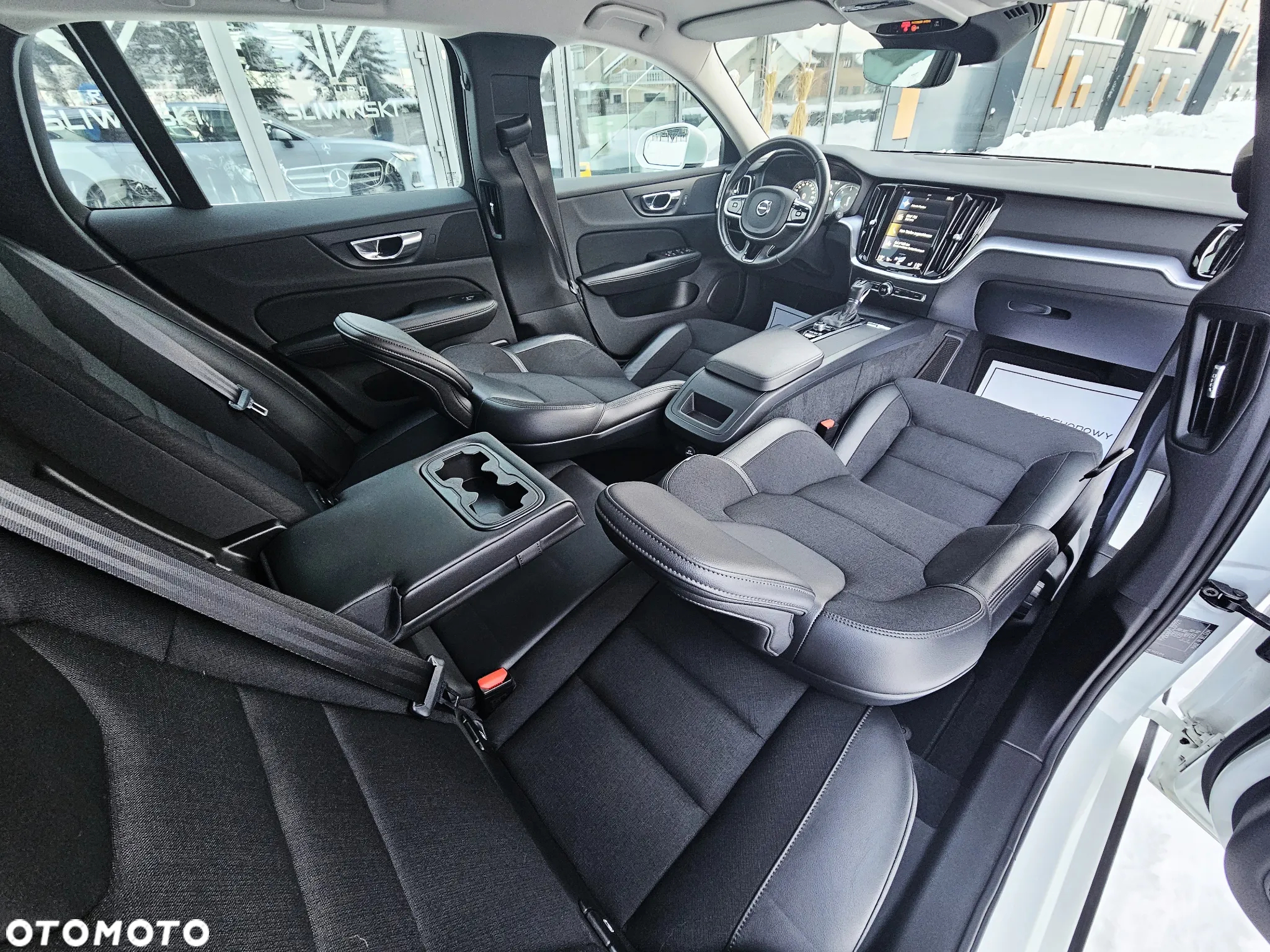 Volvo V60 D4 AWD Momentum - 17