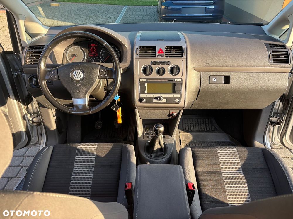 Volkswagen Touran 1.6 United - 10