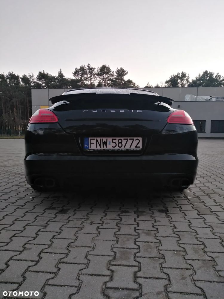 Porsche Panamera GTS - 5