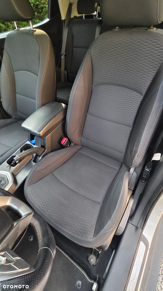 SsangYong/KGM Tivoli 1.6 Quartz - 17