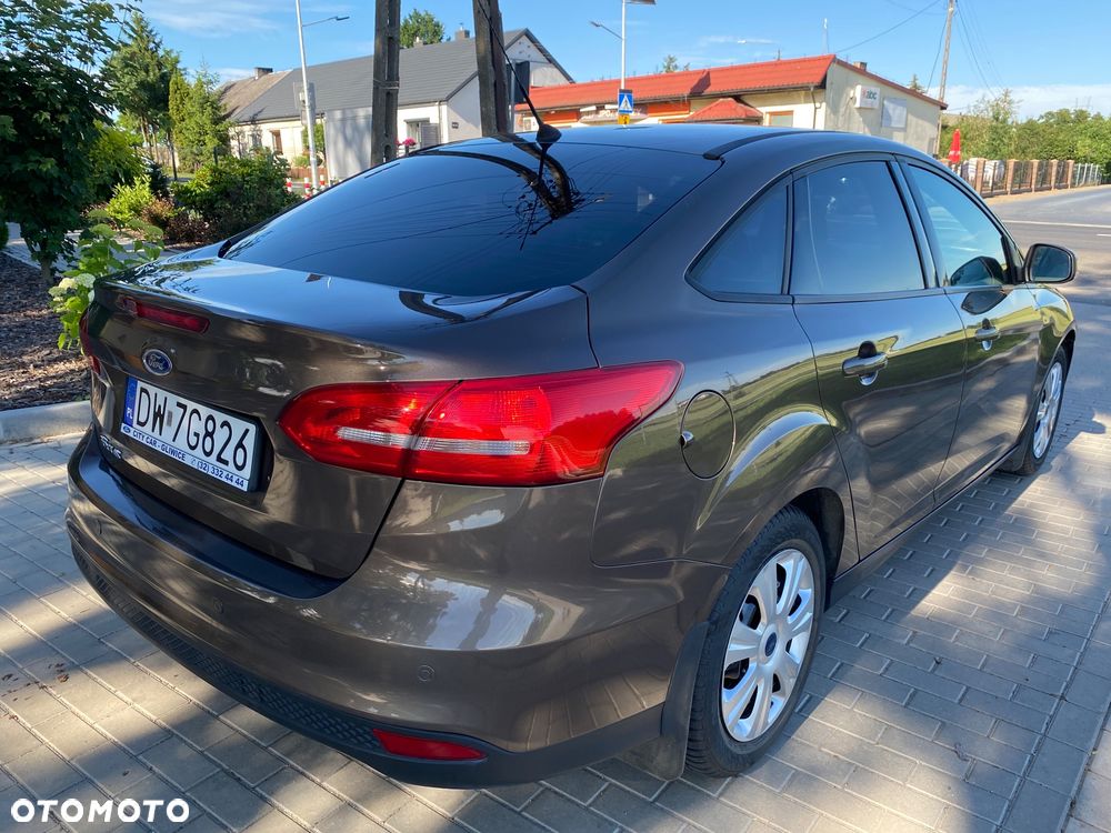 Ford Focus 1.6 Trend - 3