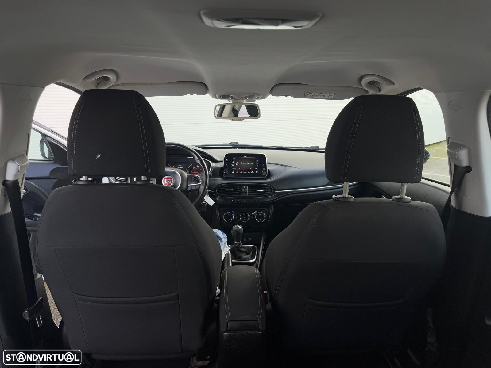 Fiat Tipo 1.3 M-Jet Easy - 17