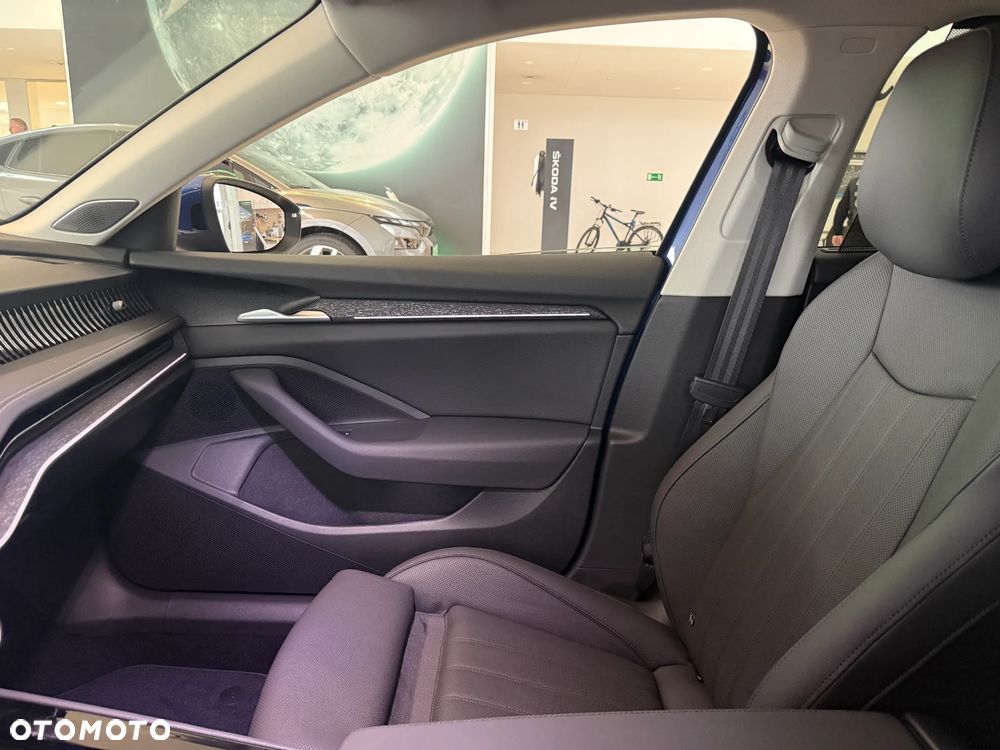 Skoda Superb 2.0 TSI Edition 130 DSG - 29