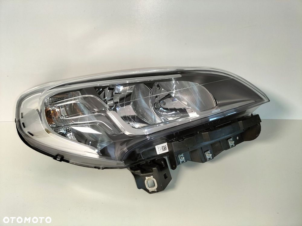 lampa przednia reflektor prawa fiat doblo ii lift 15- - 1