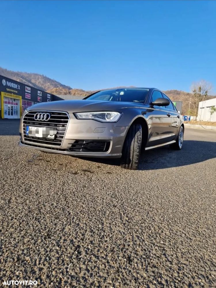 Audi A6 Avant 2.0 TDI Ultra S tronic - 2