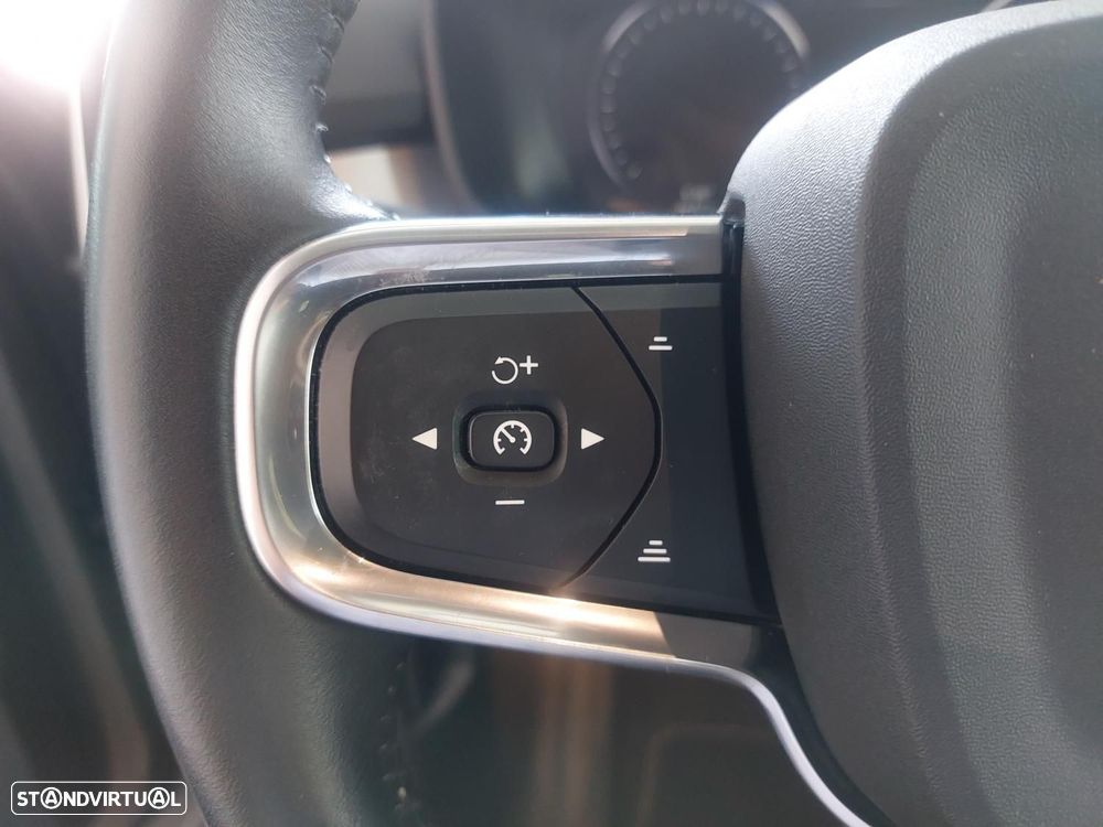 Volvo XC 40 1.5 T4 PHEV Inscription Expression - 18