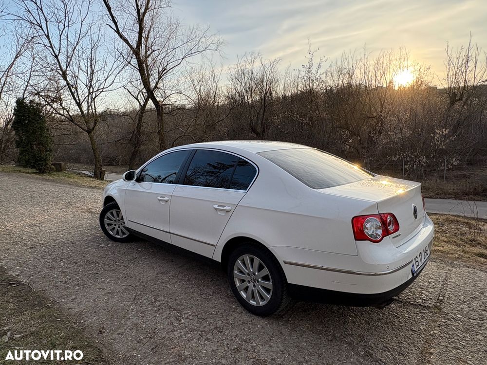 Volkswagen Passat 2.0 TSI Comfortline - 5