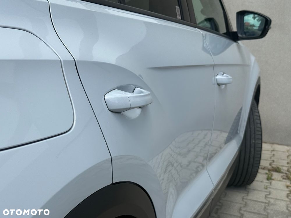 Volkswagen T-Roc 2.0 TDI SCR 4MOTION DSG R-Line - 35