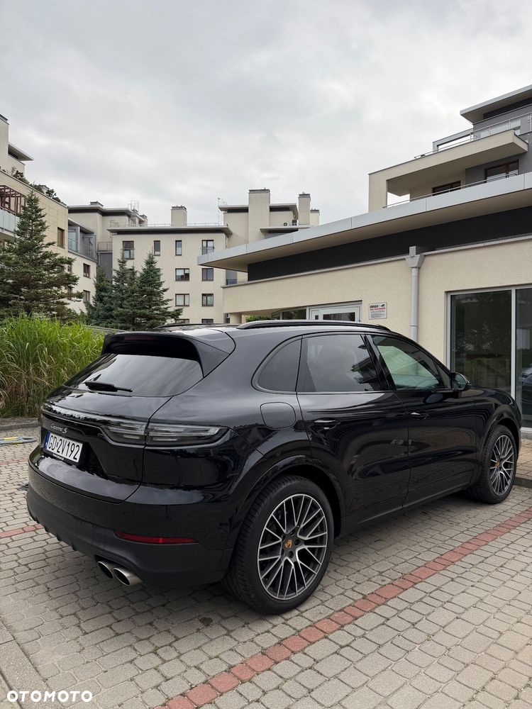 Porsche Cayenne S - 5