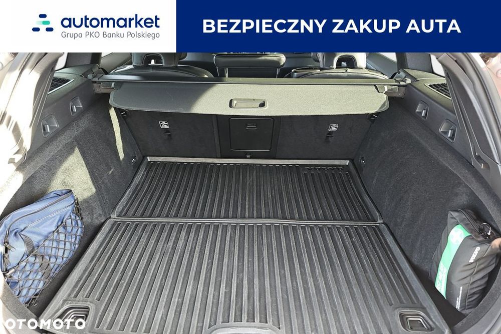 Volvo V60 B5 B AWD Plus Dark - 16