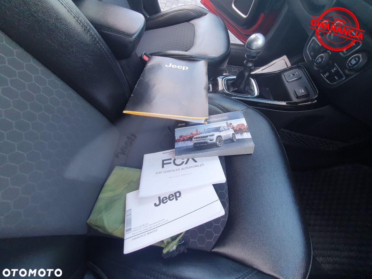 Jeep Compass - 37