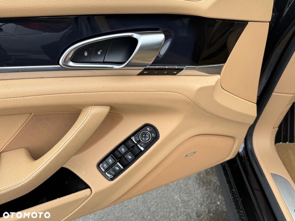 Porsche Panamera PDK Edition - 11