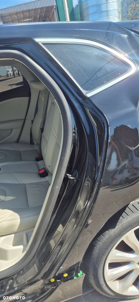 Volvo V40 D2 Base - 19