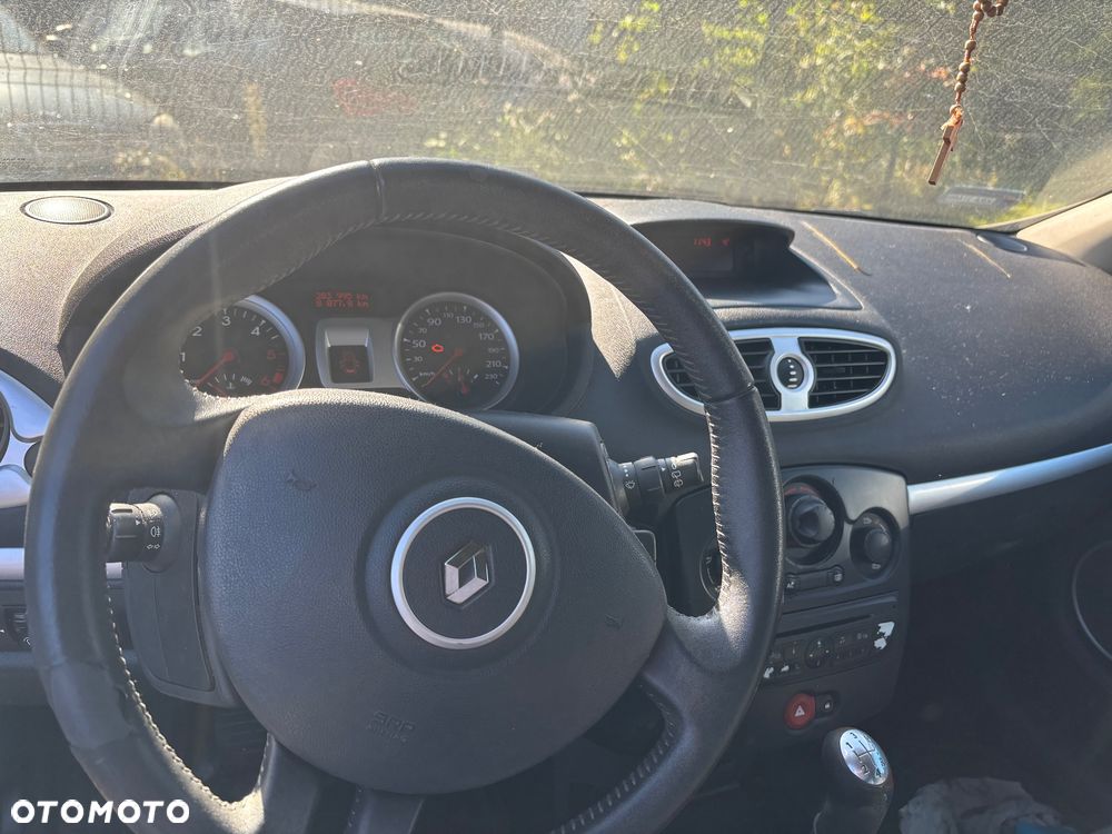 Renault Clio - 3