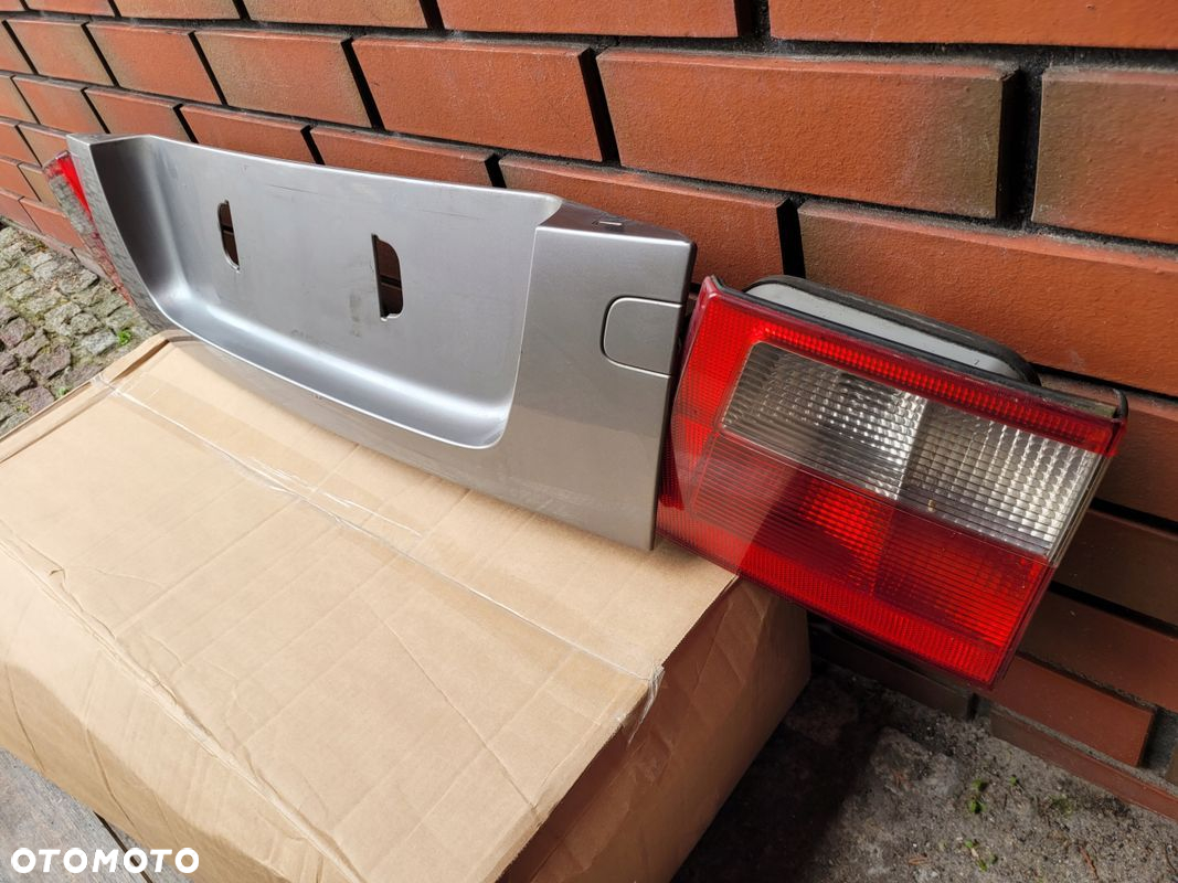 SAAB 9-5 95 BLENDA KLAPY BAGAŻNIKA 5283619 LAMPY - 5