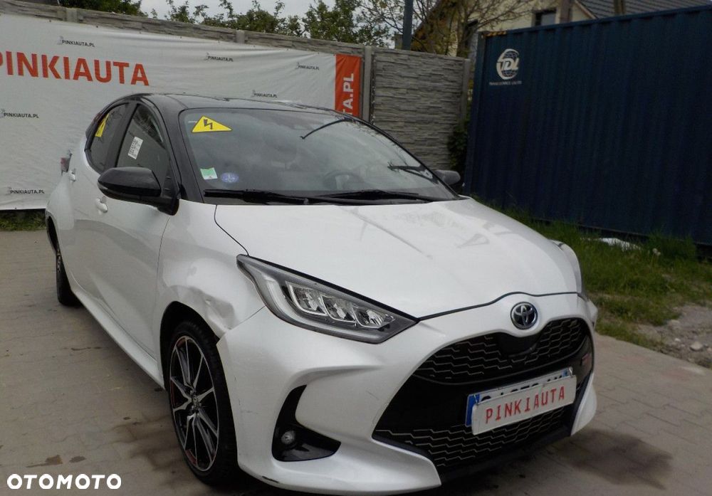 Toyota Yaris - 1