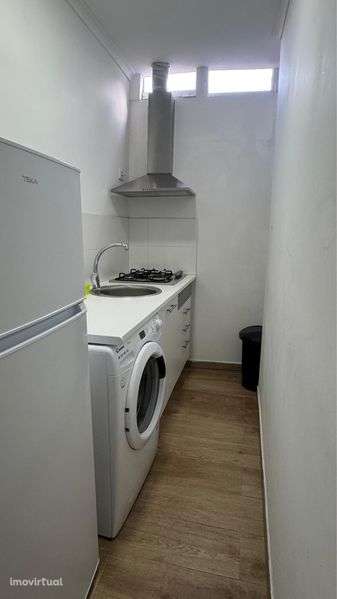 Alugo habitação T.0 - Grande imagem: 3/6