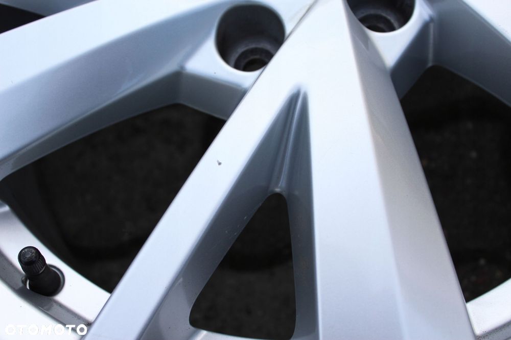 oryg audi q2 81a 17cali 5x112 et45 7j a3 a6 - 6