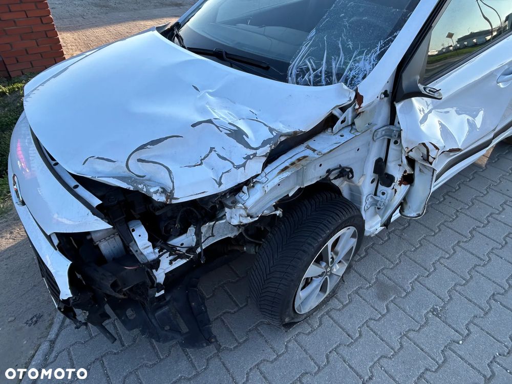 Hyundai i20 - 22