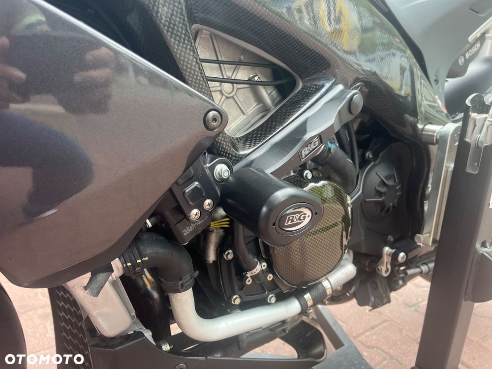 Aprilia Tuono - 7