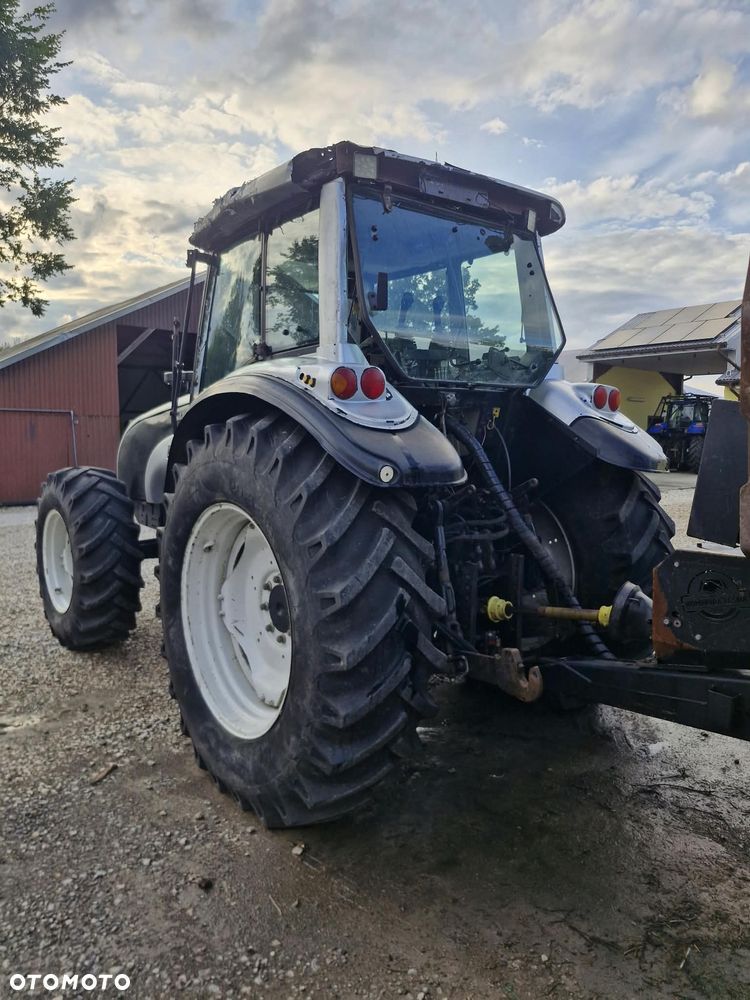 Valtra T120 - 4