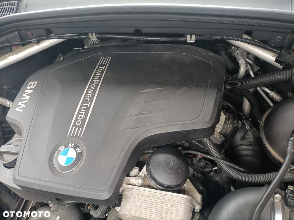 BMW X3 xDrive28i - 7