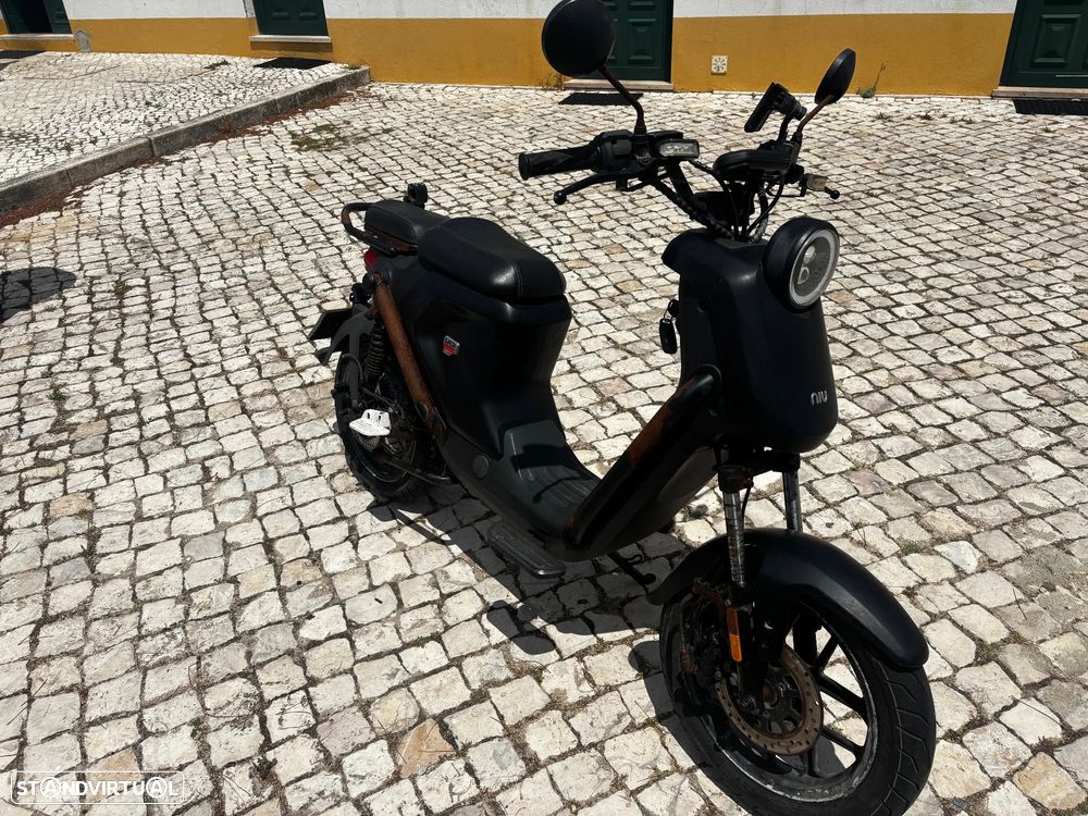 Niu NGT - 2