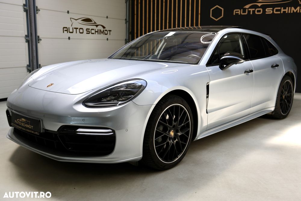 Porsche Panamera 4S Sport Turismo - 37