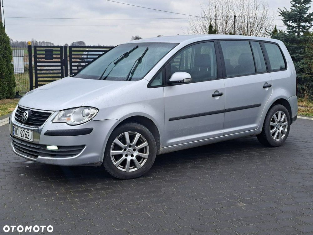 Volkswagen Touran - 7