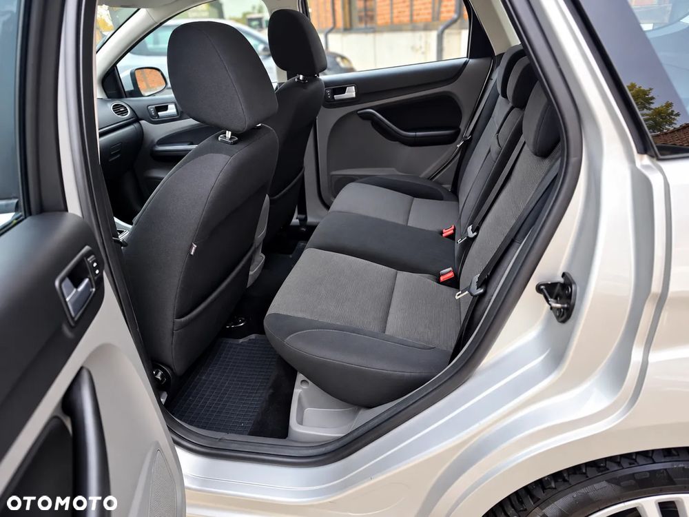 Ford Focus - 7