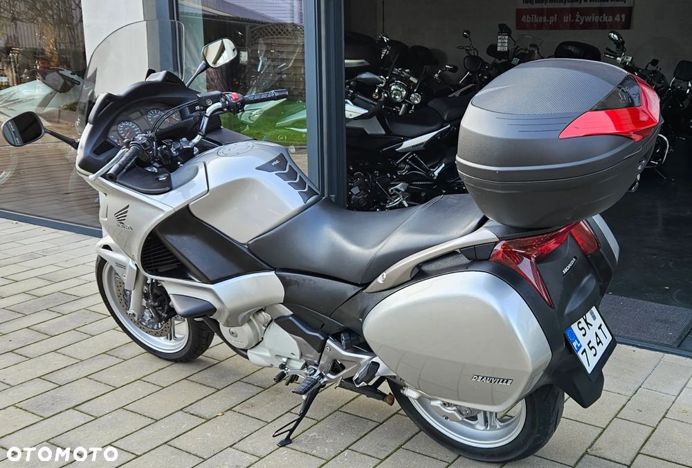 Honda Deauville - 3