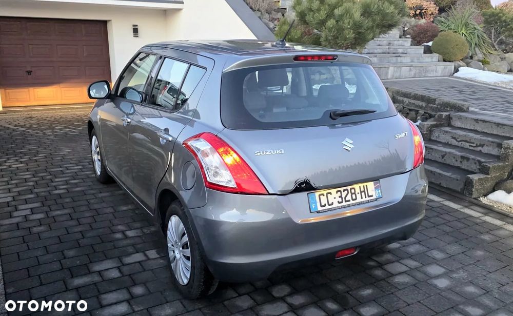 Suzuki Swift 1.2 Premium - 5