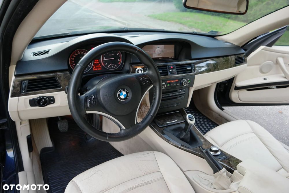 BMW Seria 3 - 21
