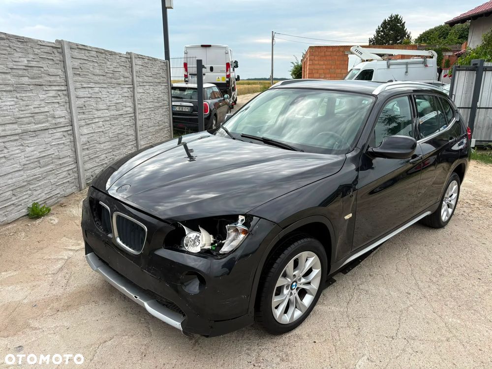 BMW X1 sDrive18d xLine - 26