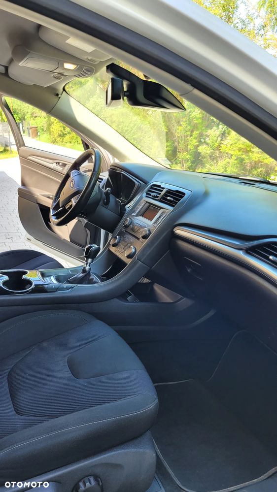 Ford Mondeo 2.0 TDCi Titanium - 33