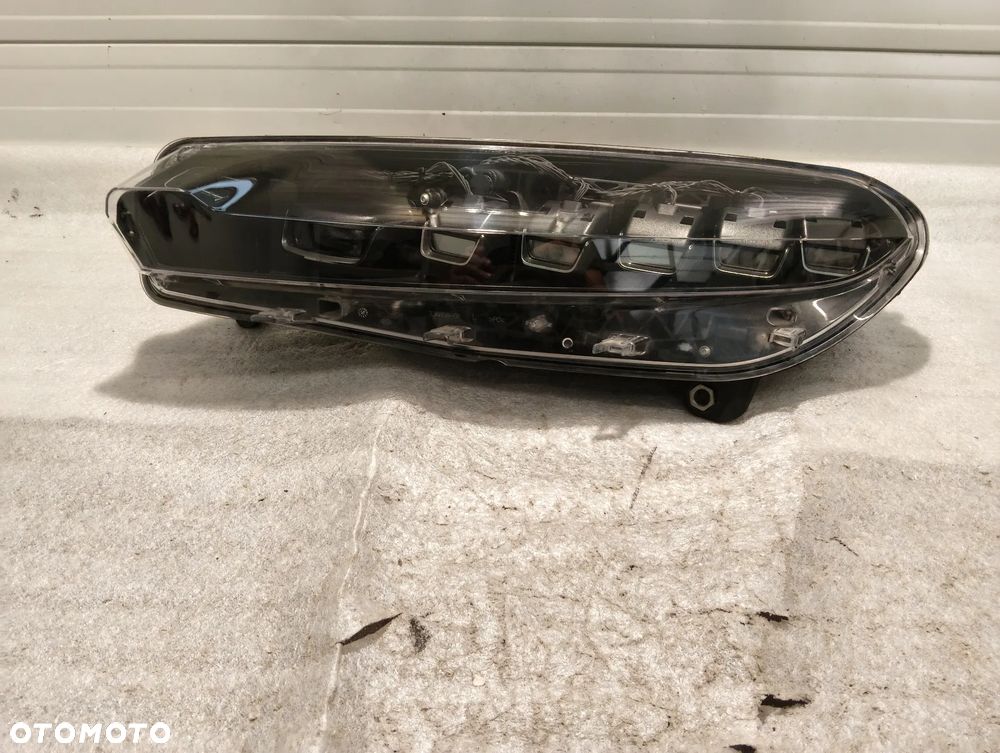 Lucid Air FULL LED PRZÓD STRONA LEWA P10L110L0 - 1