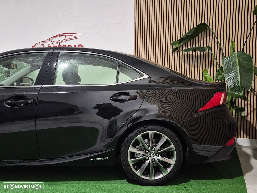 Lexus IS 300H Executive+ - 3