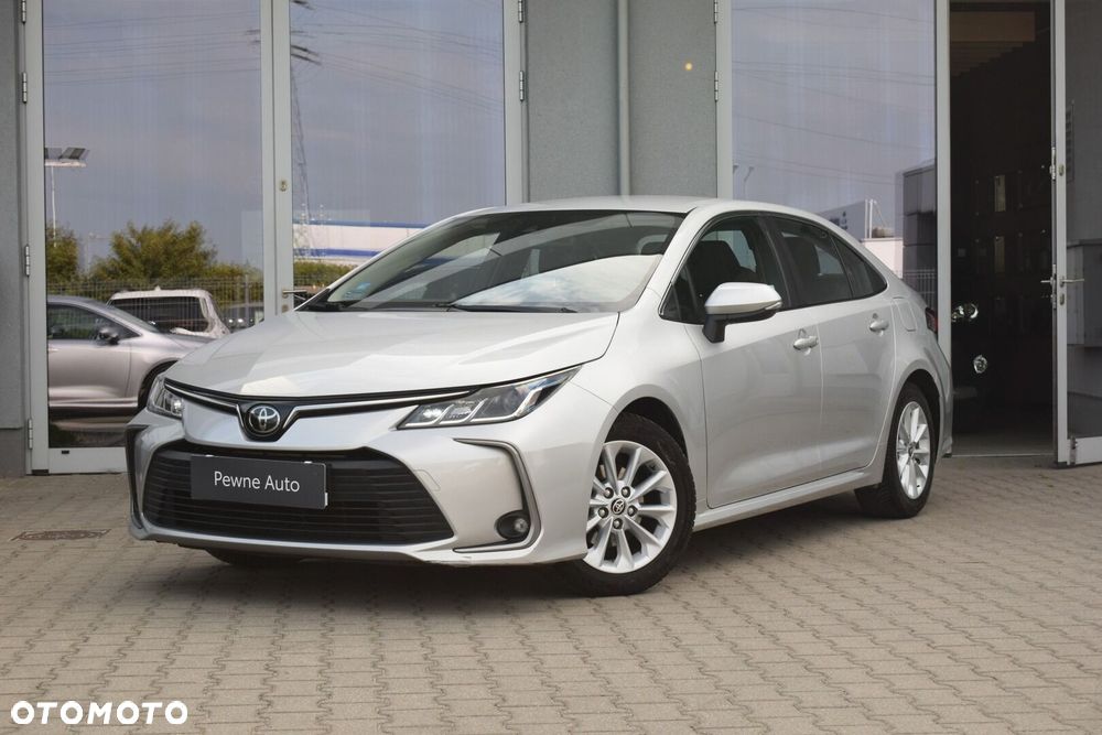 Toyota Corolla - 2
