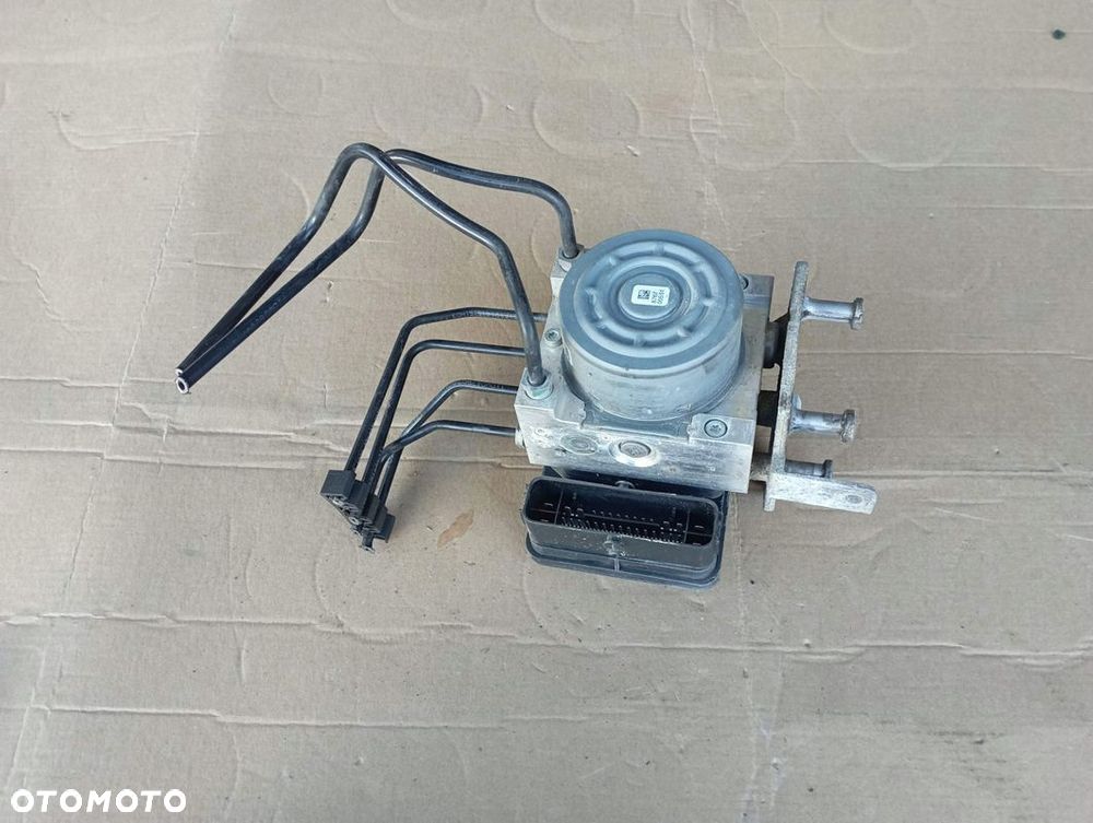 MERCEDES W205 C KLASA 2.2 CDI POMPA ABS A2054313612 - 1