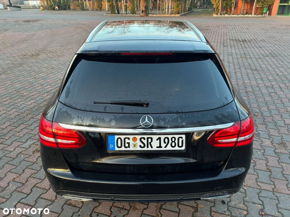 Mercedes-Benz Klasa C 220 (BlueTEC) d 7G-TRONIC AMG Line - 4