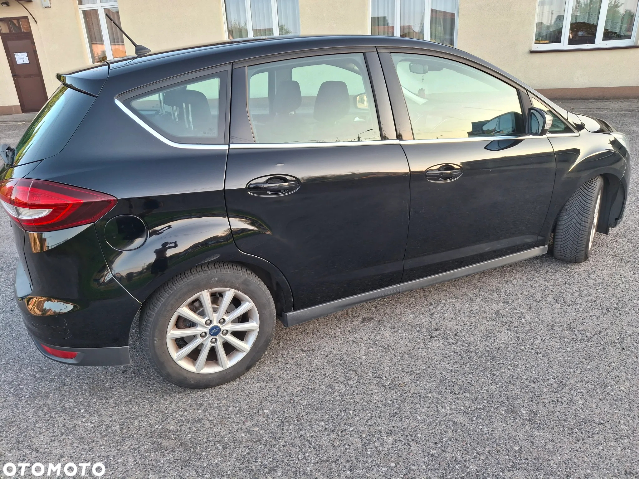 Ford C-MAX 1.5 TDCi Titanium - 3
