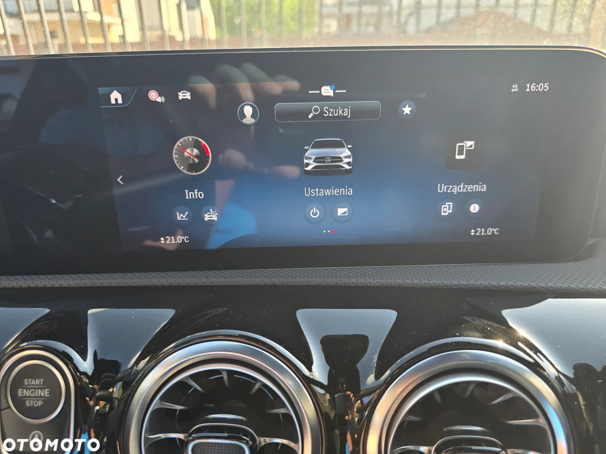 Mercedes-Benz CLA 200 AMG Line 7G-DCT - 32