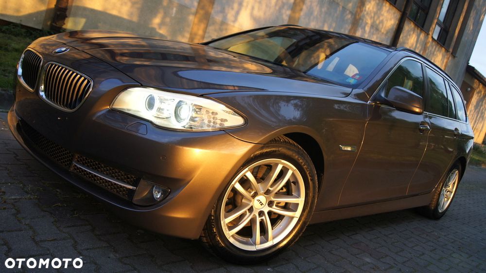 BMW Seria 5 520d - 7