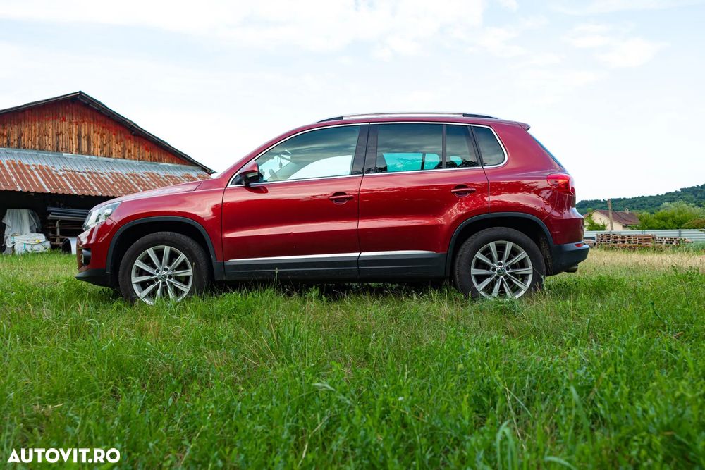 Volkswagen Tiguan 2.0 TDI DPF DSG 4Mot Comfortline - 6