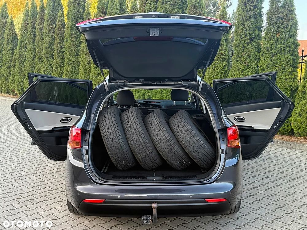 Kia Ceed 1.6 GDI Platinum Edition - 23