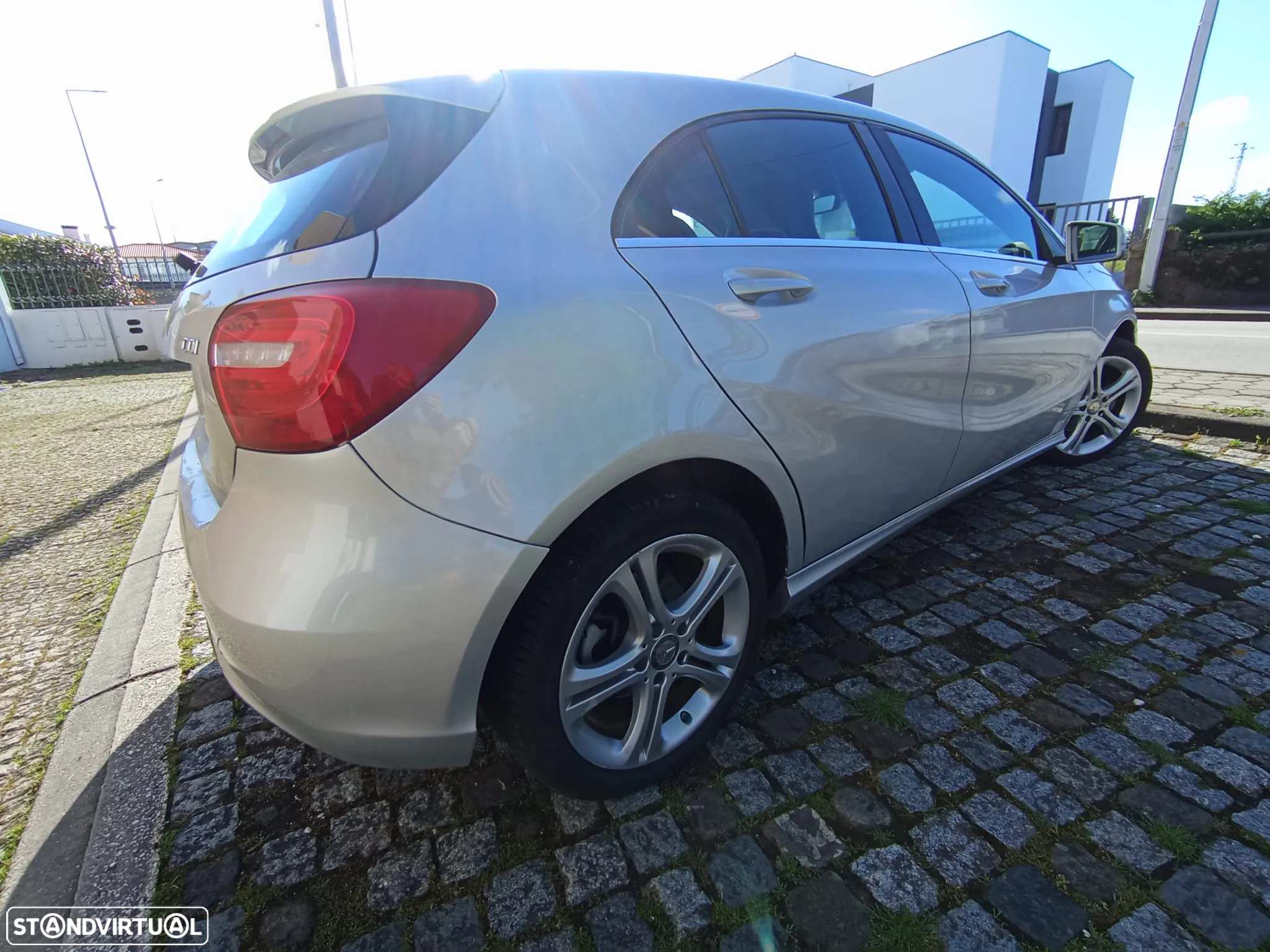 Mercedes-Benz A 180 - 16