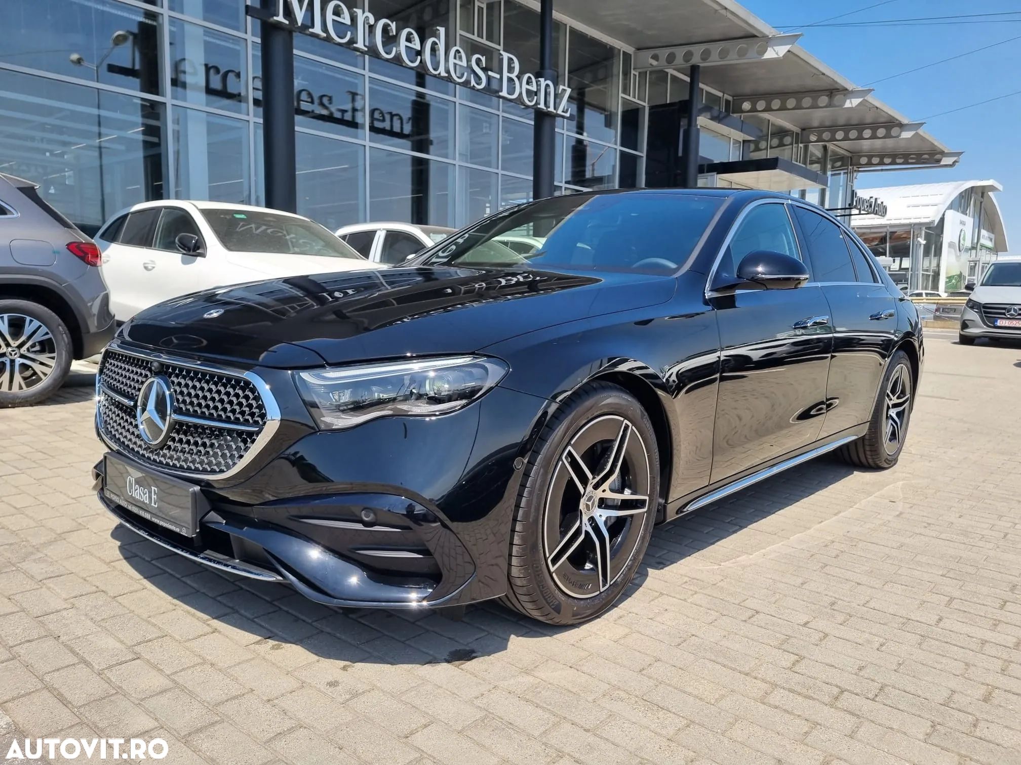 Mercedes-Benz E 200 MHEV 4MATIC Aut. - 1