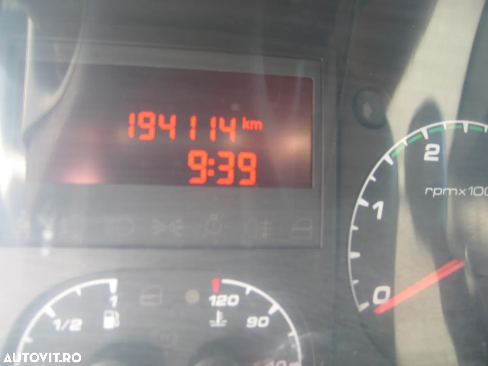 Iveco DAILY 35 C 13 ,  7 LOC. BASCULABIL , CLIMA . - 30