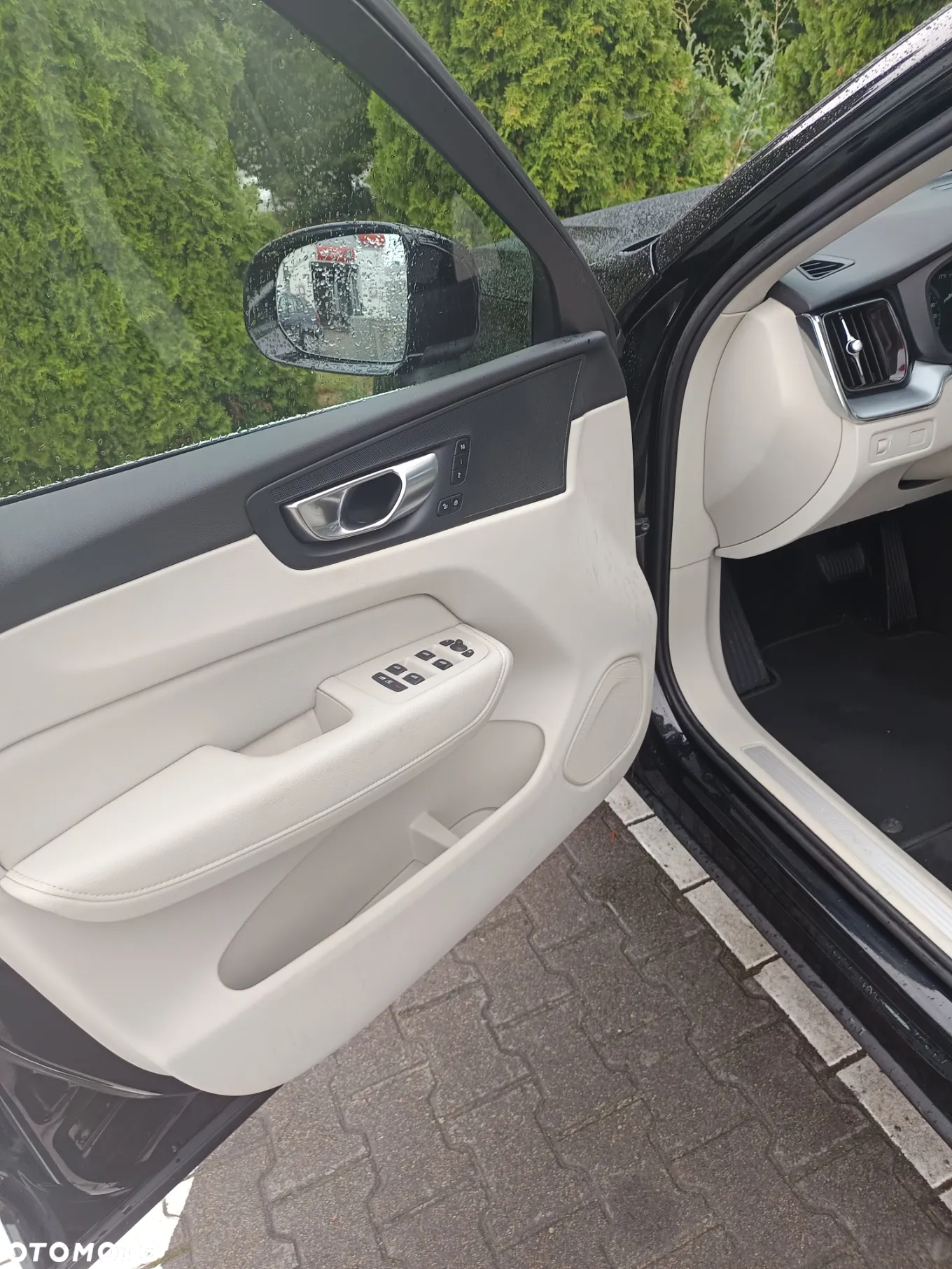 Volvo XC 60 T5 AWD Momentum - 18
