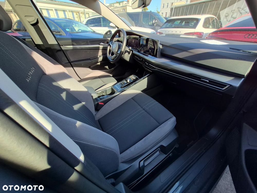 Volkswagen Golf - 19